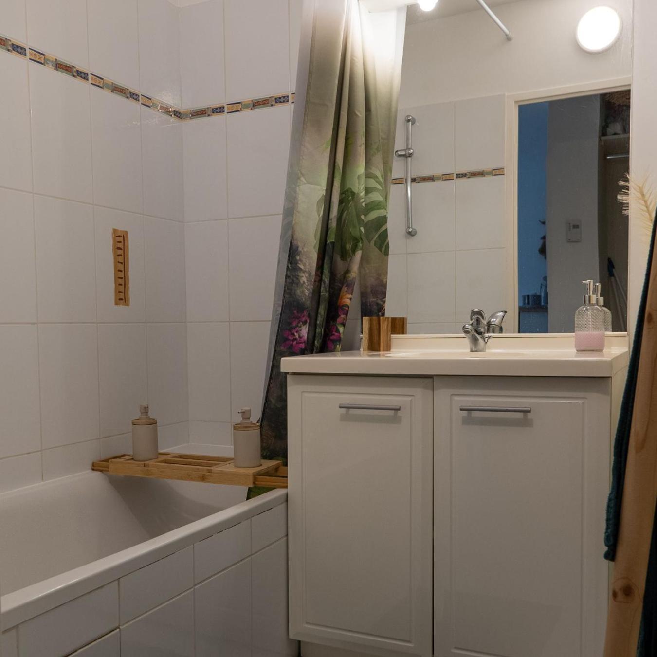 Appartement Cosy, Calme, Lumineux, Balcon, Parking Sarlat-la-Canéda Eksteriør bilde